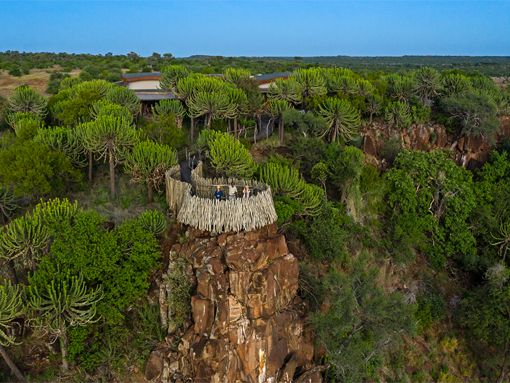 Kaelo Destinations Celebrates Treble Recognition - TRAVELINDEX